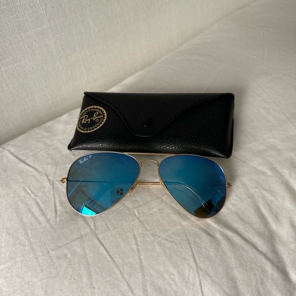 Ray-Ban Aviator Flash Lenses Polarized in Matte Gold / Blue Lens - Picture 6 of 10